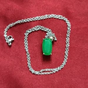 Green crystal necklace